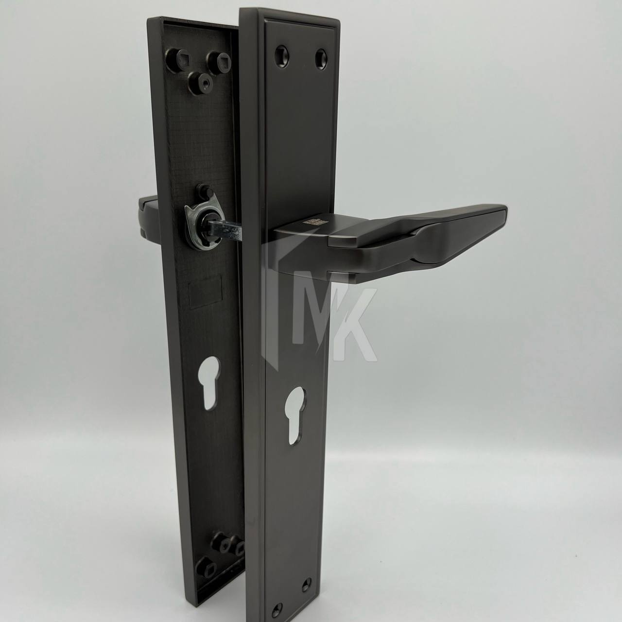 Passe BMA 1-8 | A Canon 85 mm | couleur : MBN