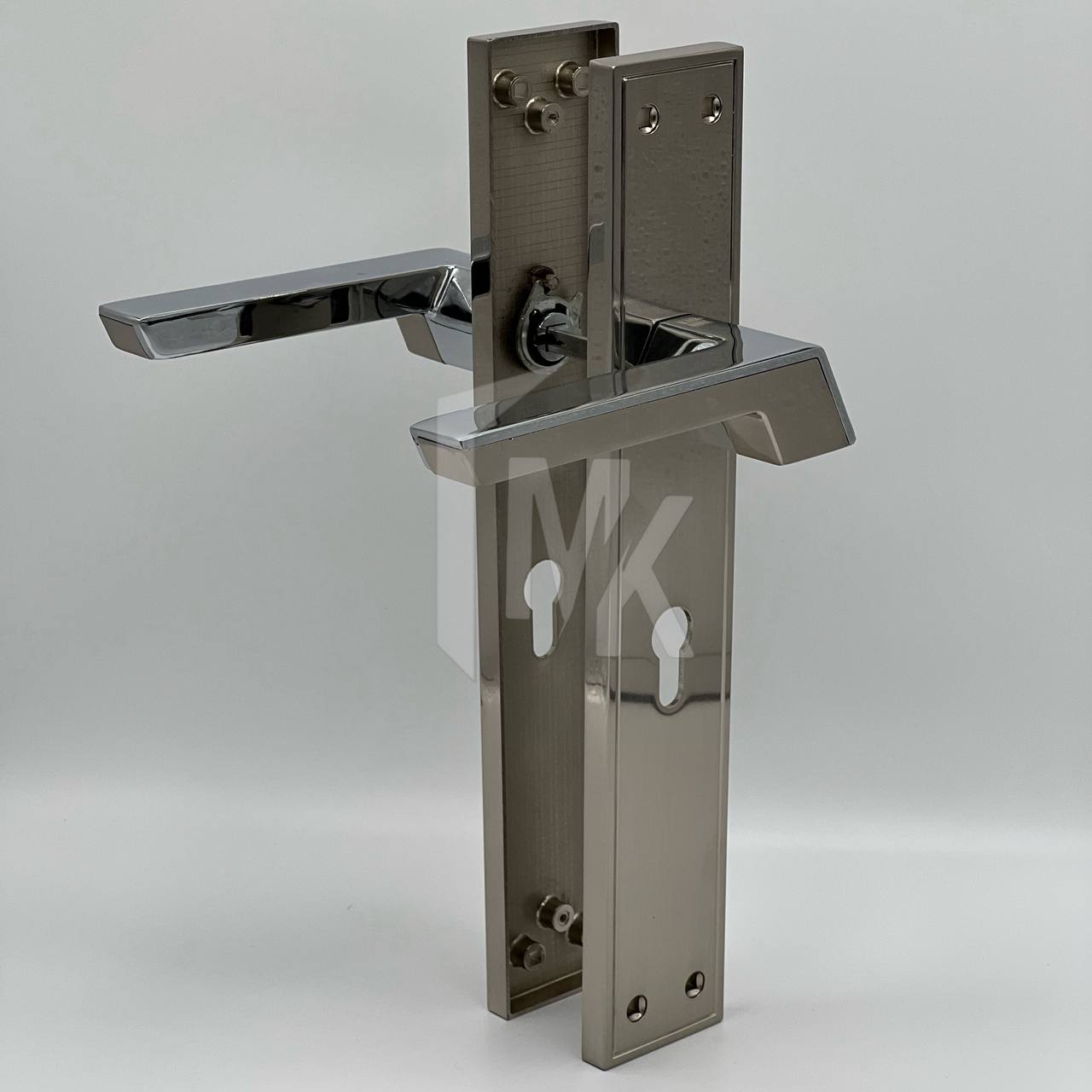 Passe BMA 1-11 | A Canon 85 mm | couleur : SN/CP