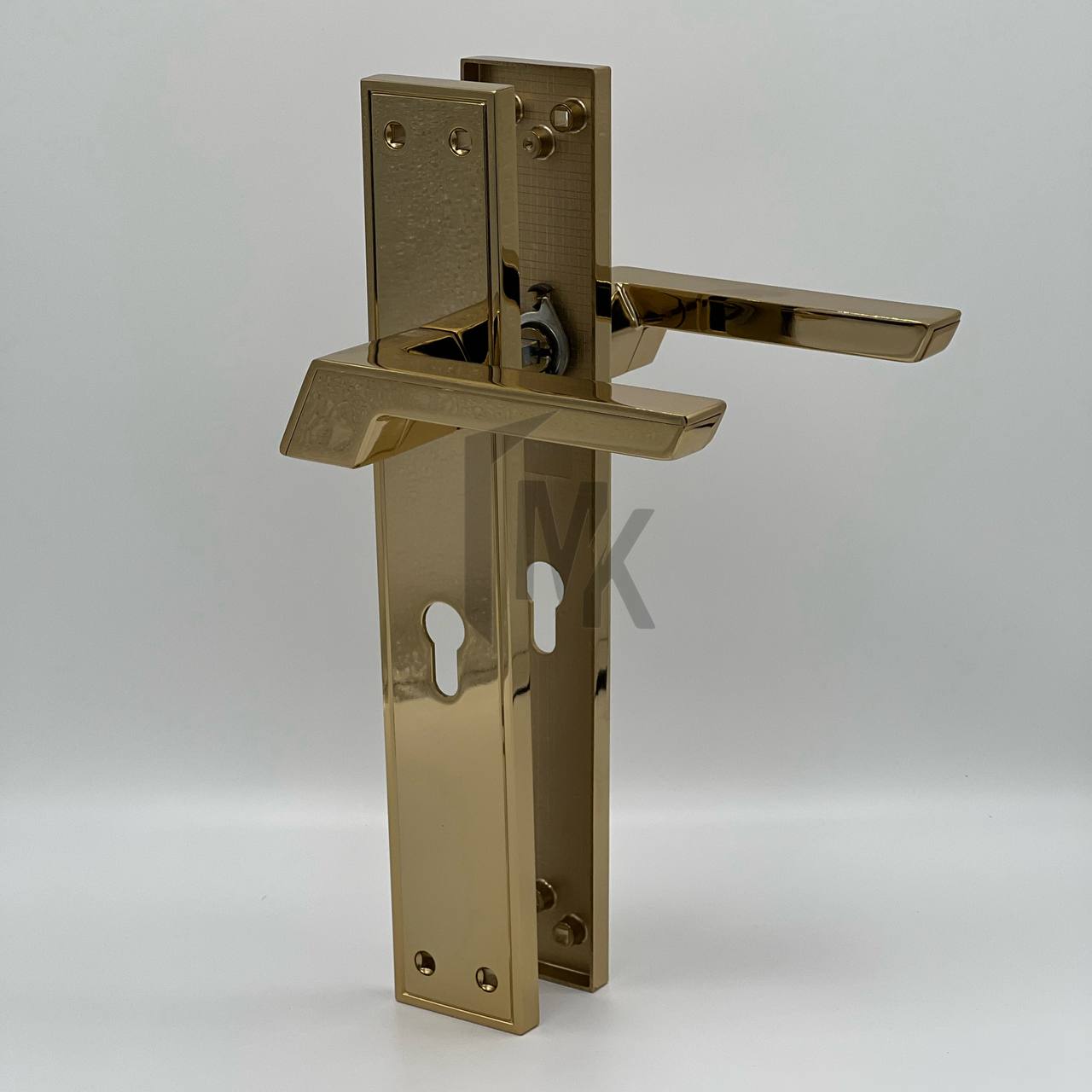 Passe BMA 1-12 | A Canon 85 mm | couleur : GOLD