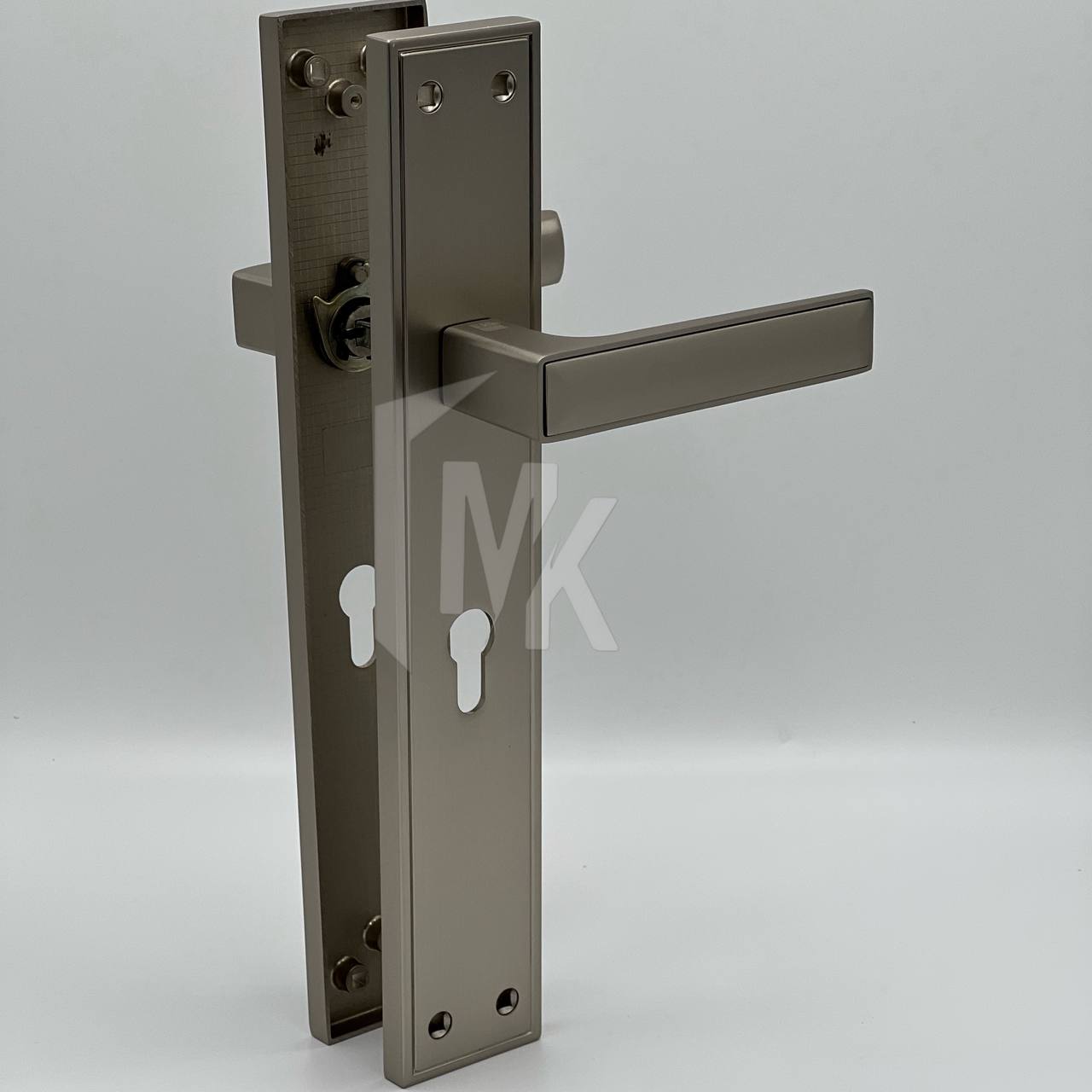 Passe BMA 1-4 | A Canon 85 mm | couleur : MSN